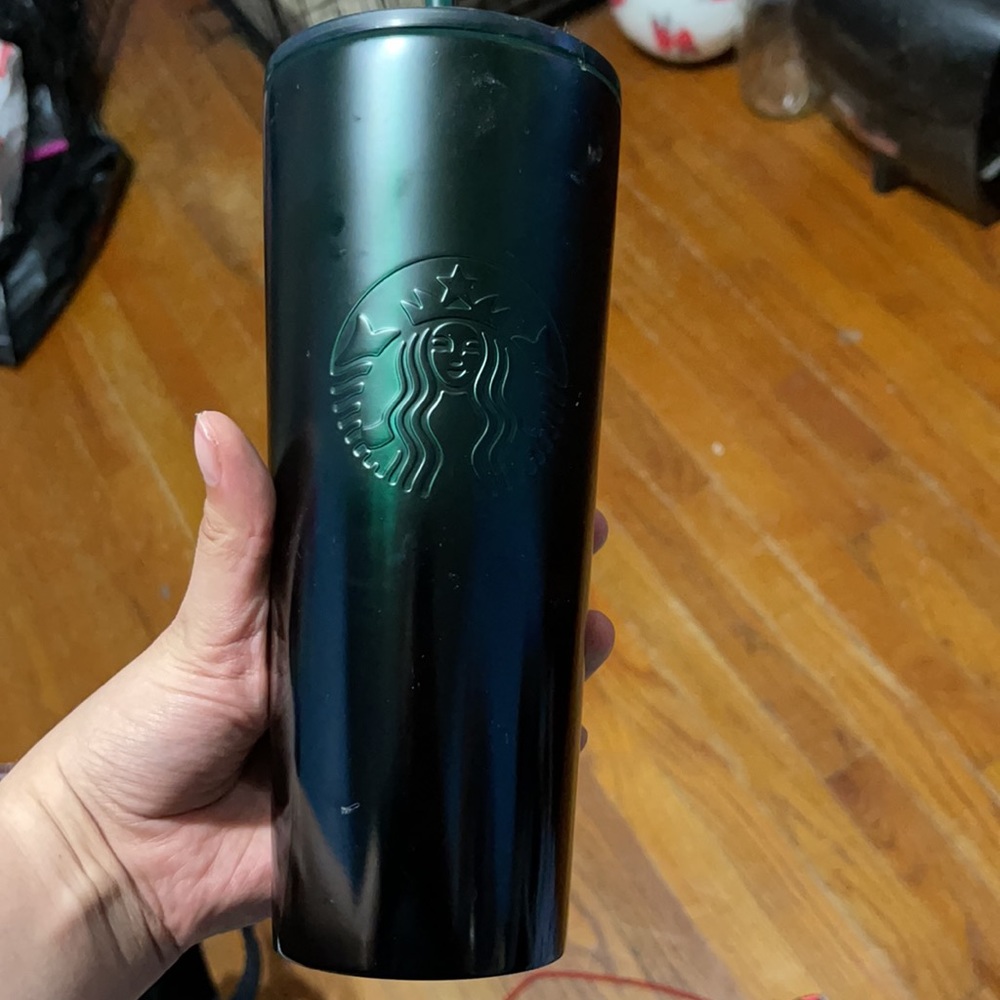 Starbucks Cup - Picture 2 of 3